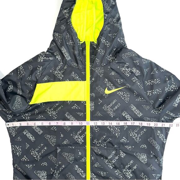 Nike Women’s Spellout Full Zip Running Windbreaker Jacket Size Large - Picture 9 of 11